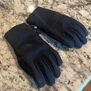 The North Face Youth Apex Insulated Etip Gloves Medium